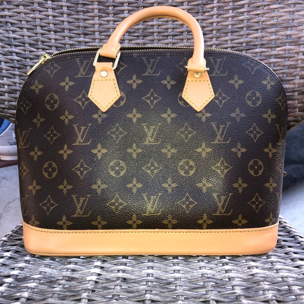 Sold !!  Louis Vuitton Alma - Picture 3 of 16